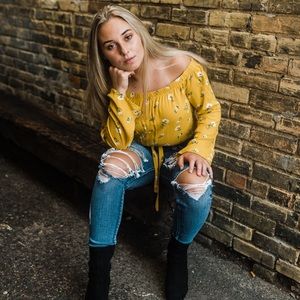 Meet your Posher, Madi